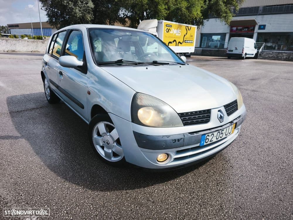 Renault Clio 1.2 16V Confort Authentique