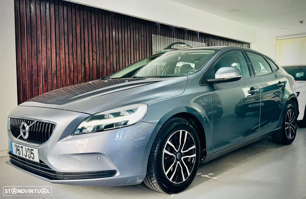 Volvo V40 2.0 D2 Momentum Geartronic