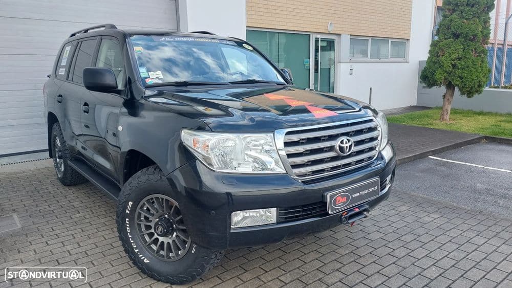 Toyota Land Cruiser 4.5 D-4D V8