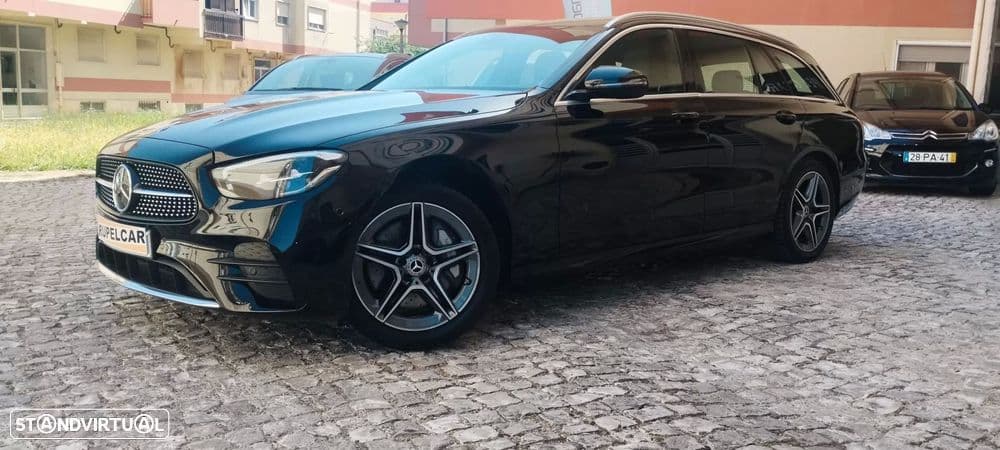 Mercedes-Benz Classe E de 9G-TRONIC AMG Line