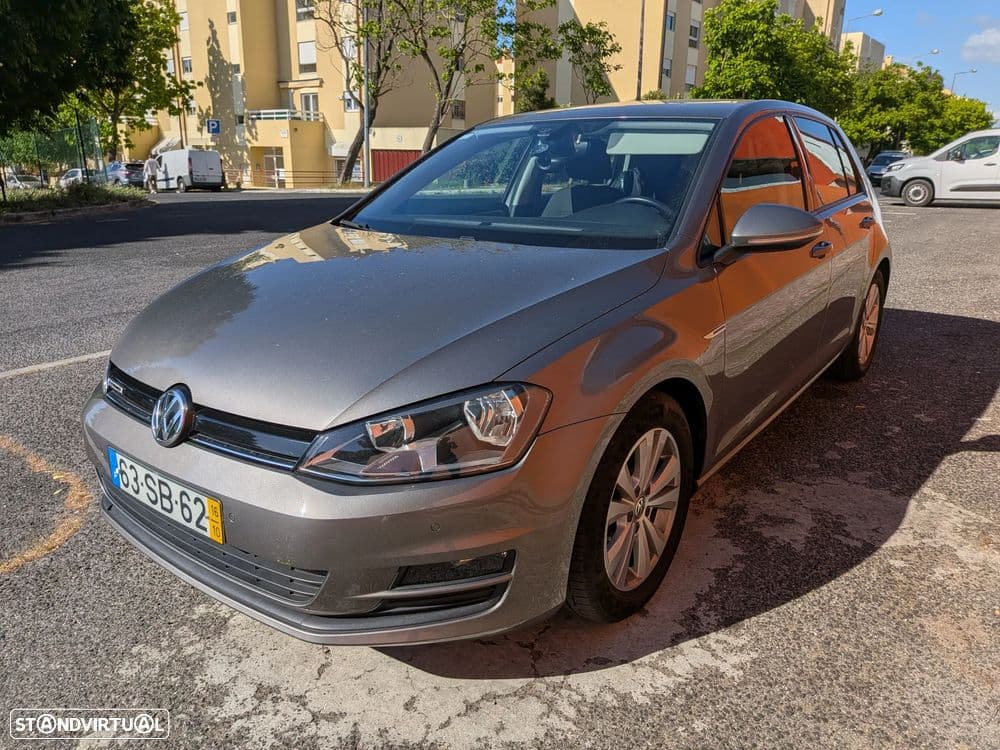 Volkswagen Golf 1.0 TSI GPS Edition