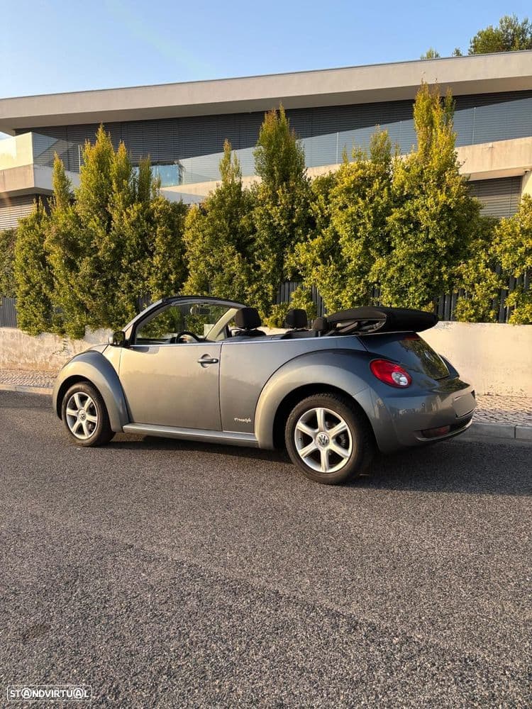 Volkswagen New Beetle Cabriolet 1.6 Freestyle