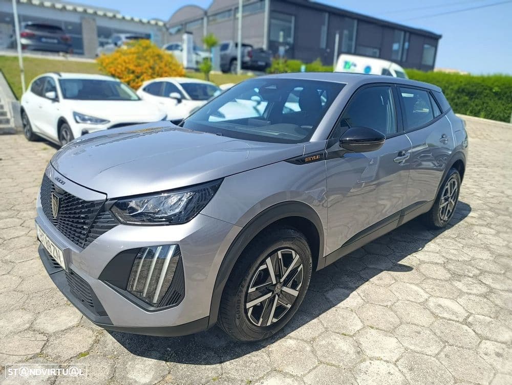 Peugeot 2008 1.2 PureTech Style