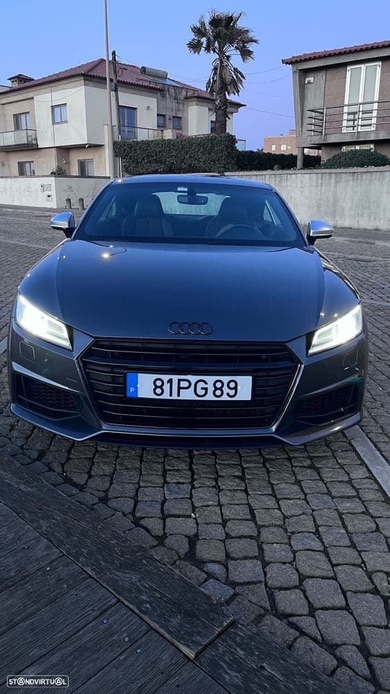 Audi TT Coupé 2.0 TDI S-line