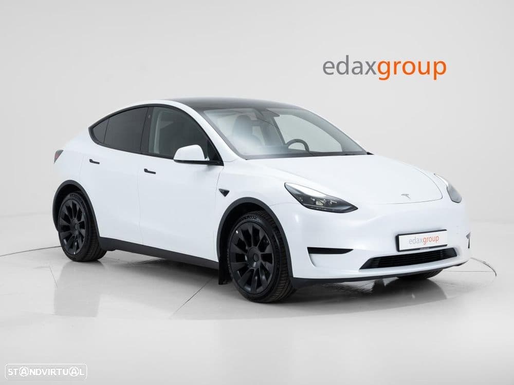 Tesla Model Y RWD