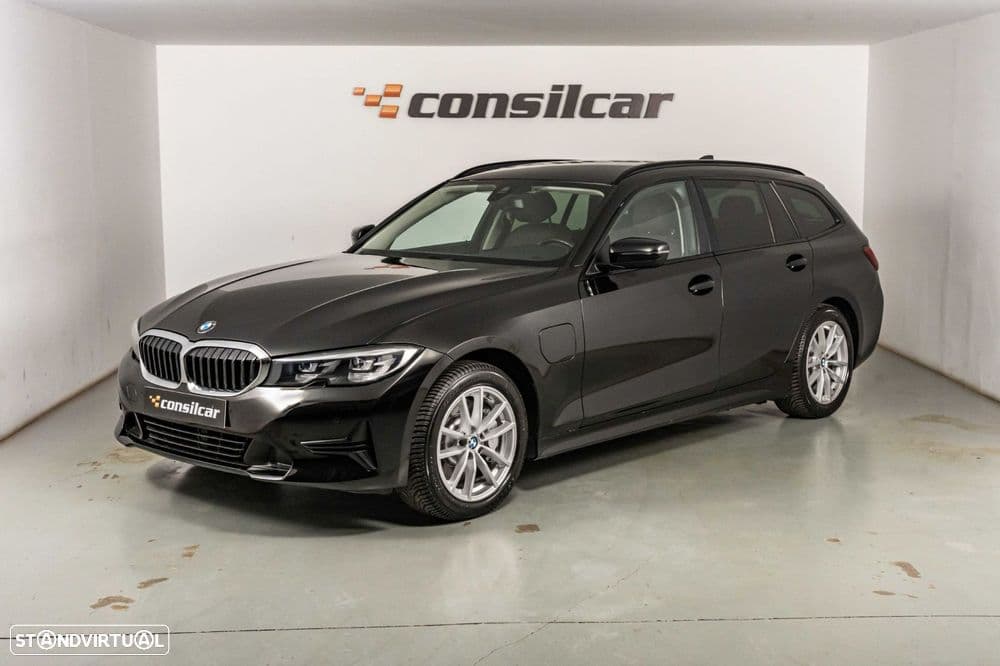 BMW Série 3 e Line Luxury Auto