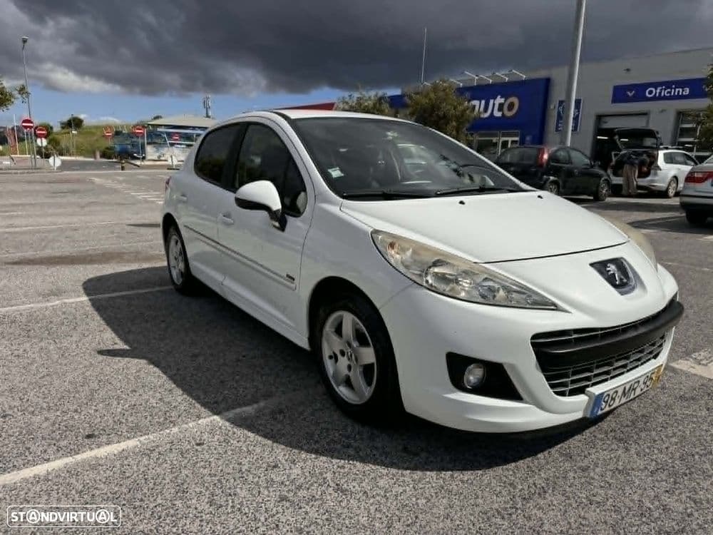 Peugeot 207 1.4 VTi Sportium
