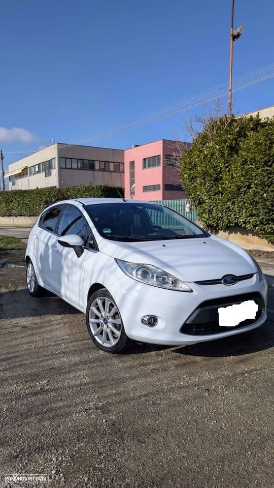 Ford Fiesta 1.6 TDCI Techno ECOnetic 95g