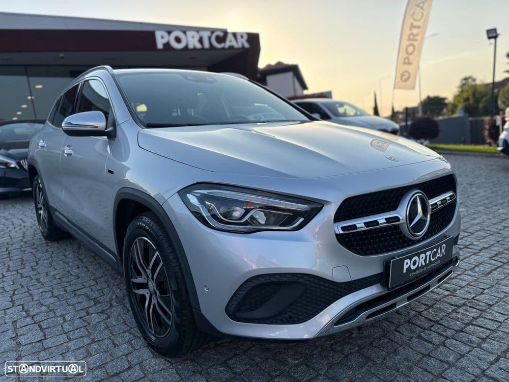 Mercedes-Benz Classe GLA e Progressive