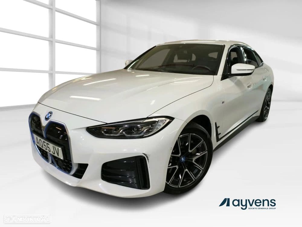 BMW Série i eDrive40 Desportiva M