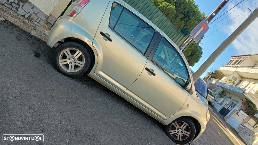 Daihatsu Sirion 1.3