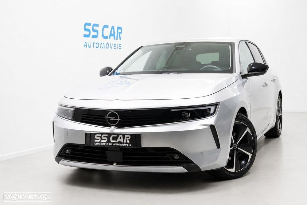 Opel Astra 1.2 T Elegance