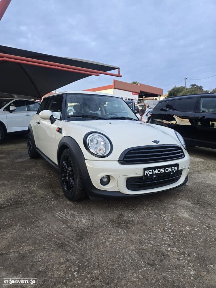 MINI 3 Portas
