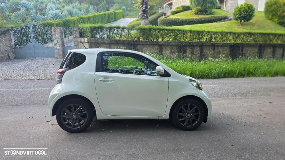 Toyota iQ 1.4 D-4D +
