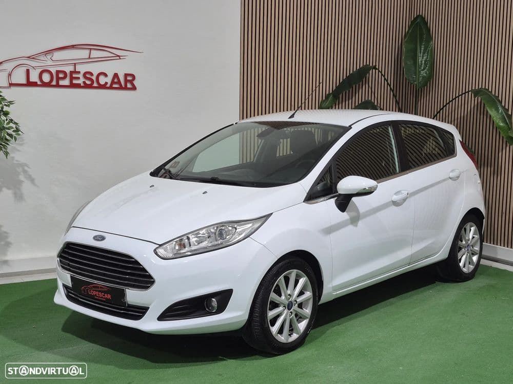 Ford Fiesta RESTYLING**