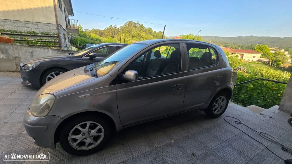 Toyota Yaris 1.0 Sol AC