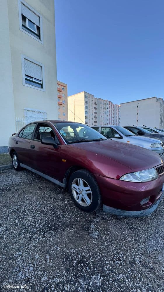 Mitsubishi Carisma Hatchback 1.6 GLX
