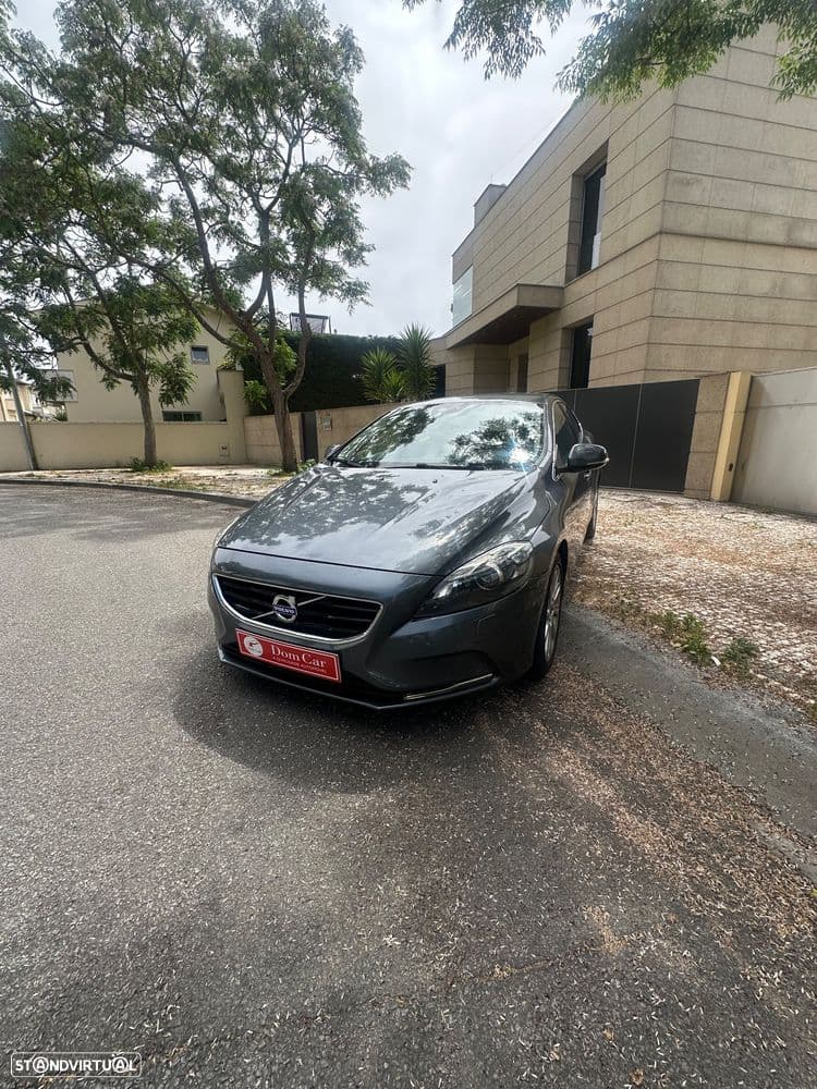 Volvo V40 D2 Momentum