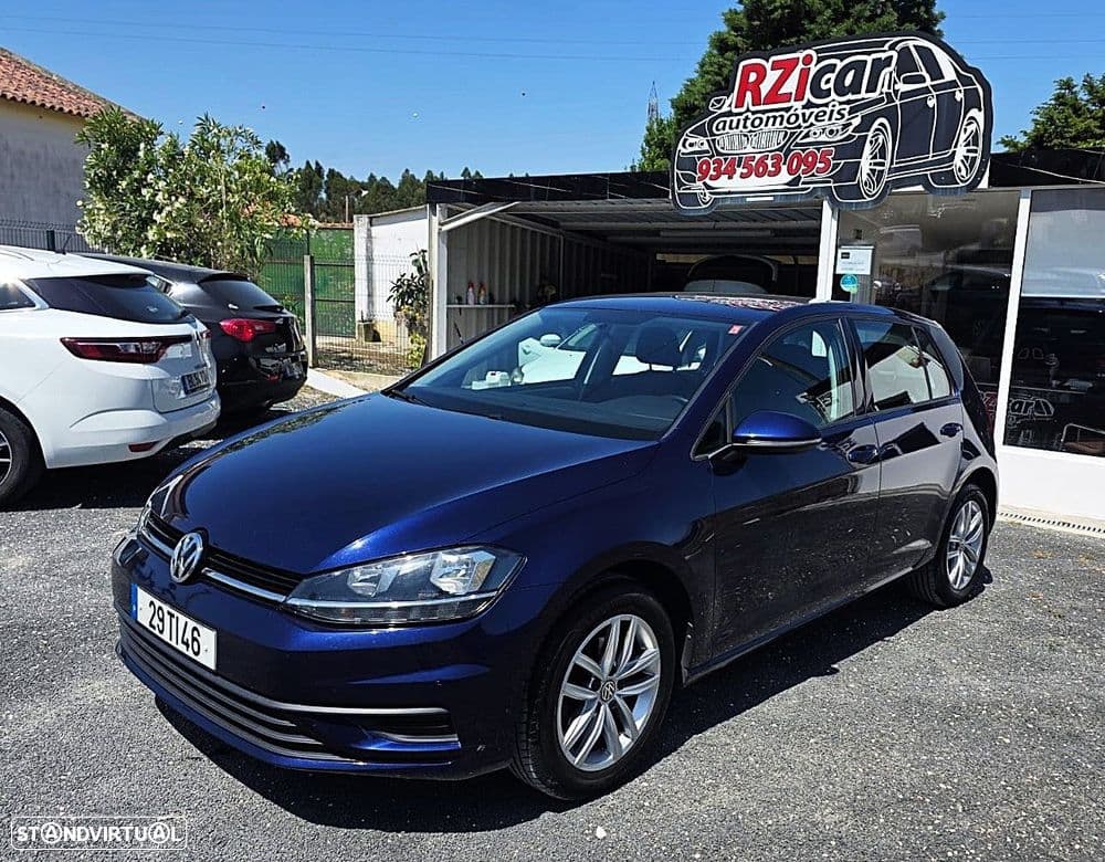 Volkswagen Golf 1.6 TDI Confortline