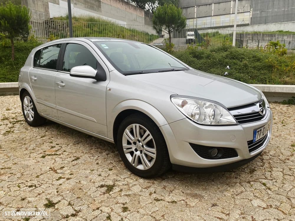 Opel Astra 1.7 CDTI Cosmo