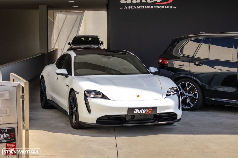 Porsche Taycan Bateria Performance Plus