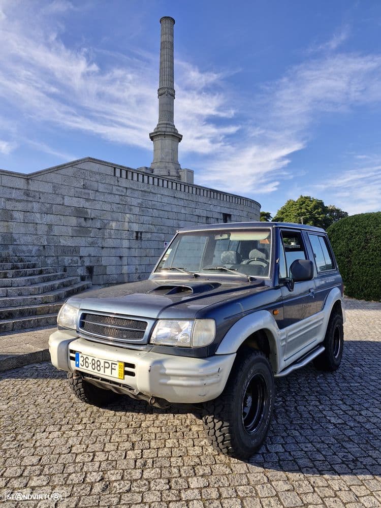 Hyundai Galloper